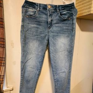 Size 6 Democracy skinny jeans